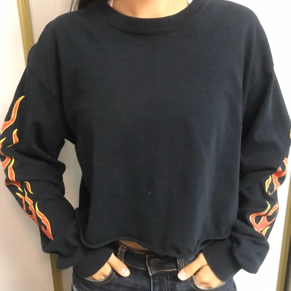 BLACK FLAME LONG SLEAVE